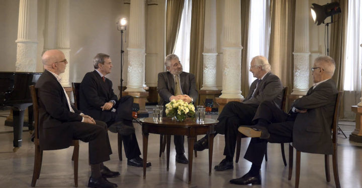 Mesa Redonda: Rodrigo Arocena, José Joaquín Brunner, Marcelo Rabossi, Juan Carlos Tedesco (Cap. 13)